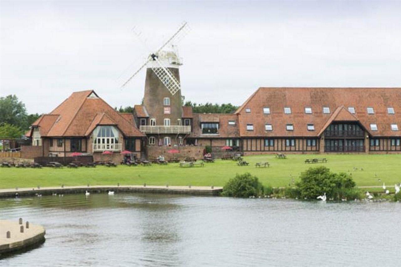 Premier Inn Milton Keynes South 외부 사진